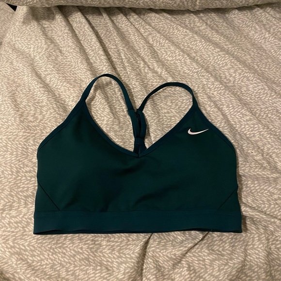 Nike Other - NWOT Nike Indie Bra (M)